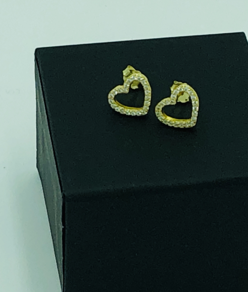 Hjerte ørestikker på vores smykkeæske